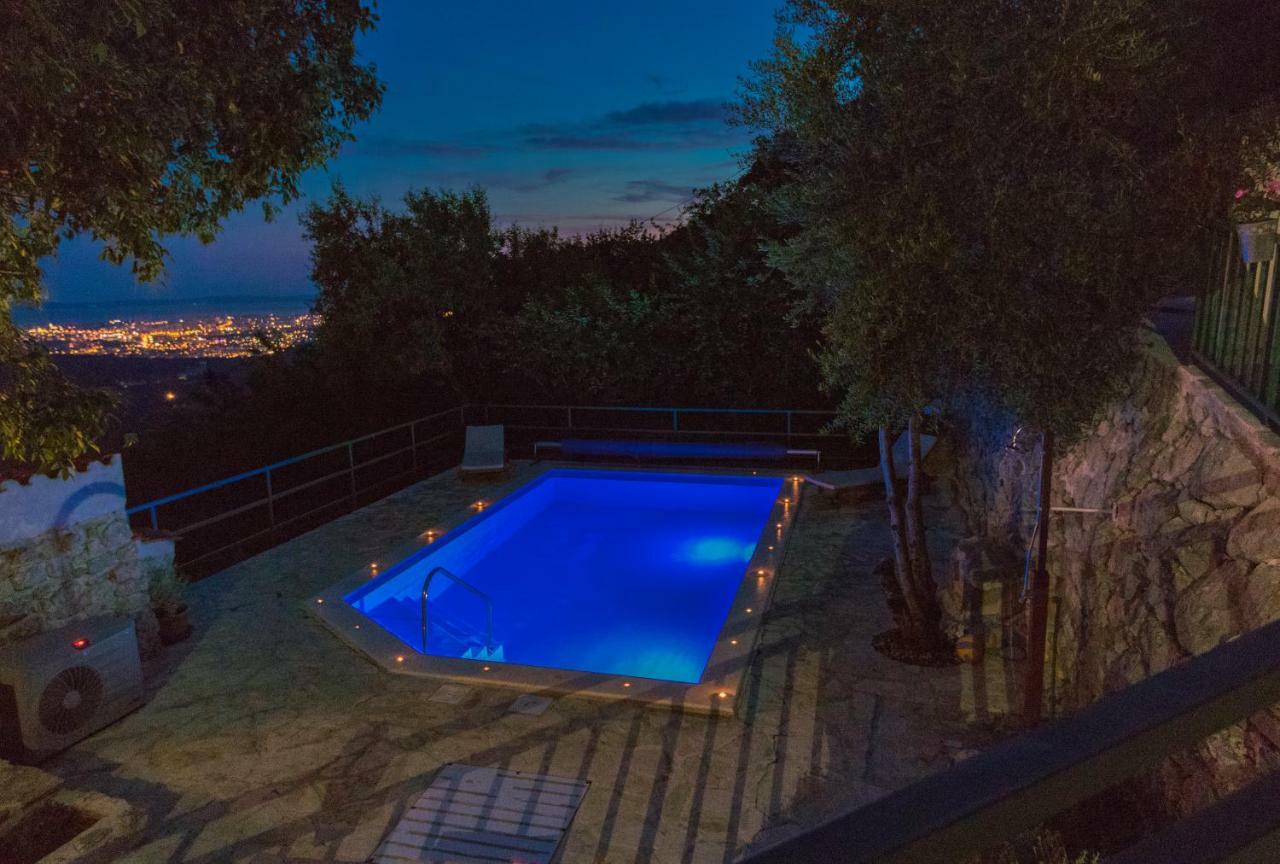 Villa O'Zrna Klis Екстер'єр фото